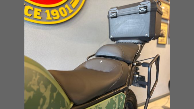 04 Royal Enfield Himalayan 411